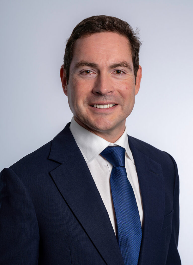 Portrait Photo of Tom Pridmore